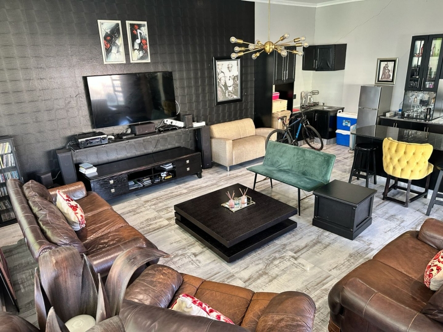 4 Bedroom Property for Sale in Gonubie Eastern Cape
